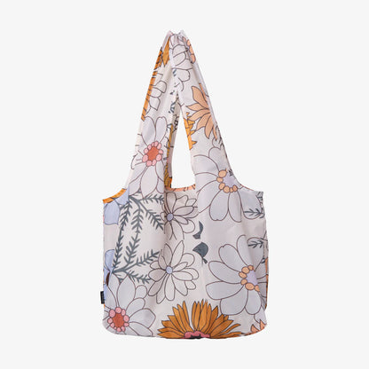 Threads Market Tote Bag